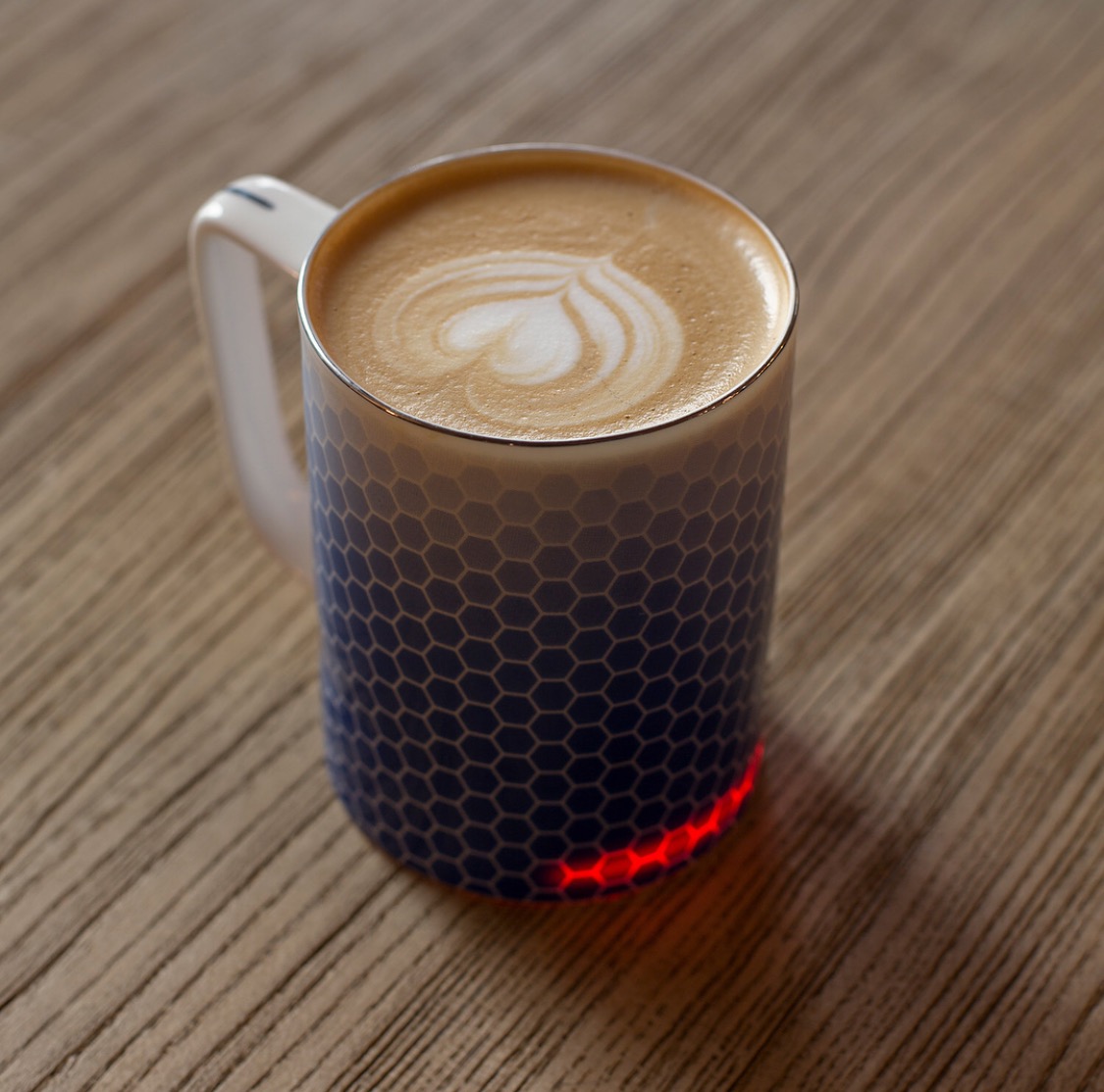 Smart mug: Honeycomb
