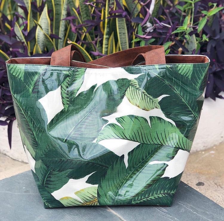 Luxury palm tote bag