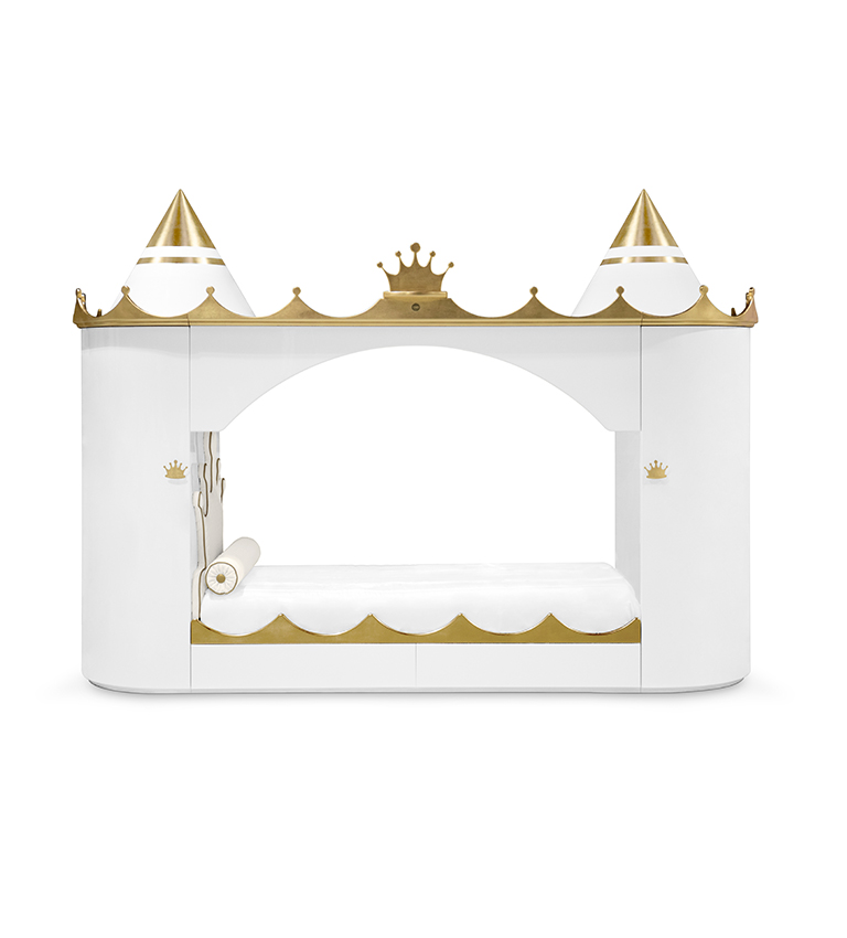King and Queen castle bed