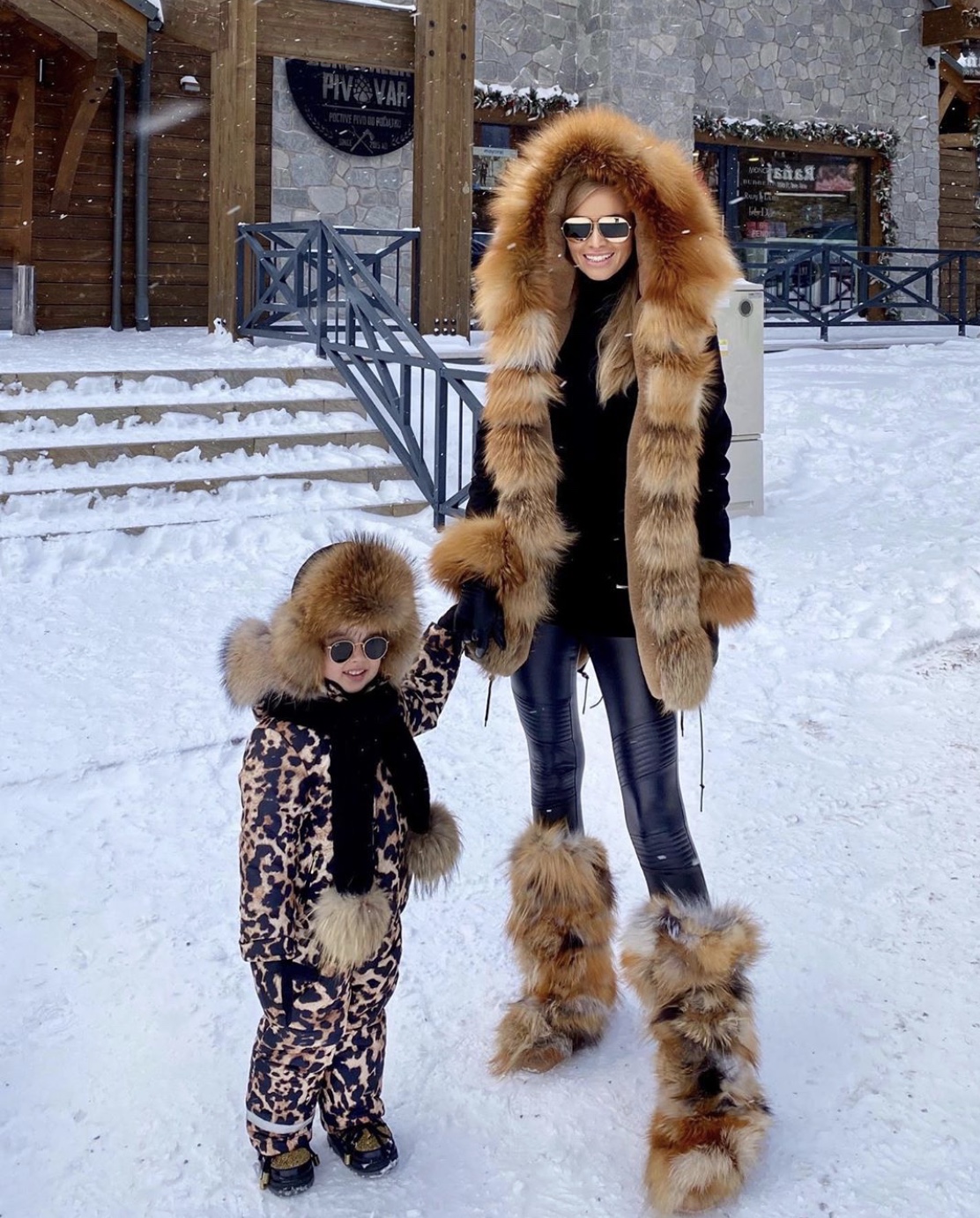 Mommy and Me exclusive fur look - Slaylebrity
