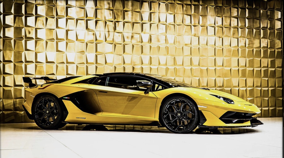 Yellow Lamborghini Aventador SVJ Roadster FOR SALE - Slaylebrity