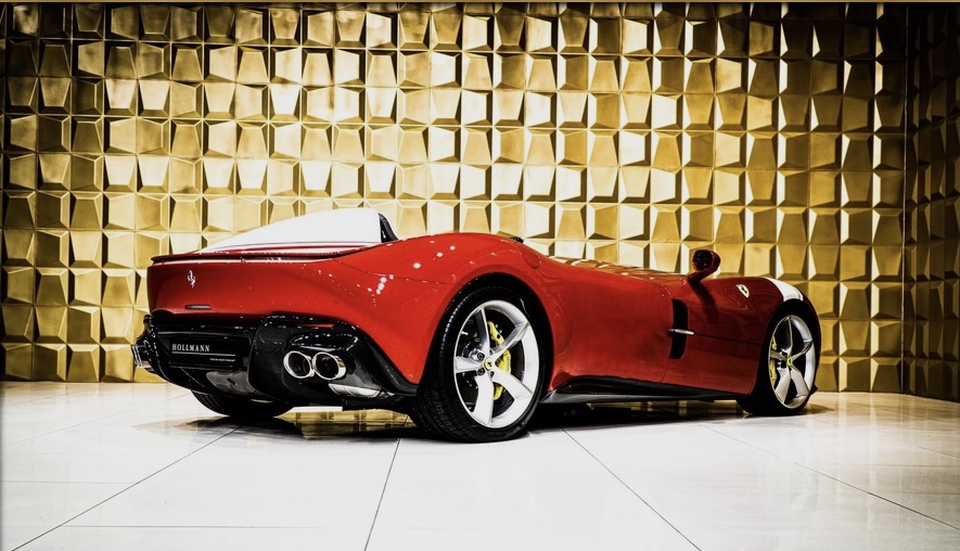 Red Ferrari MONZA SP1 FOR SALE - Slaylebrity