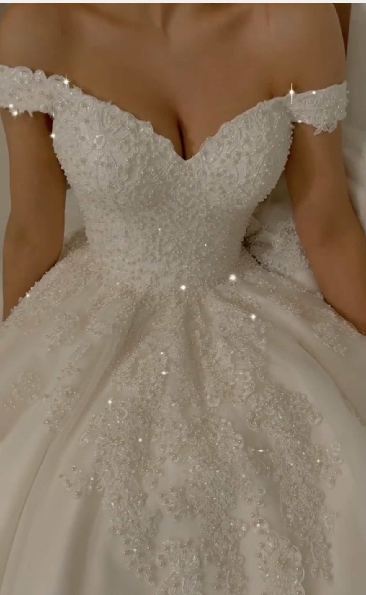 The Most Sparkly Wedding Dress Ever Slaylebrity 2140
