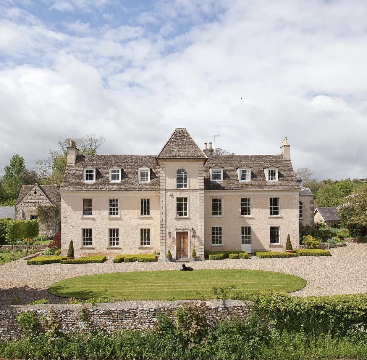 Horsley Court, Gloucestershire Country House FOR SALE Slaylebrity