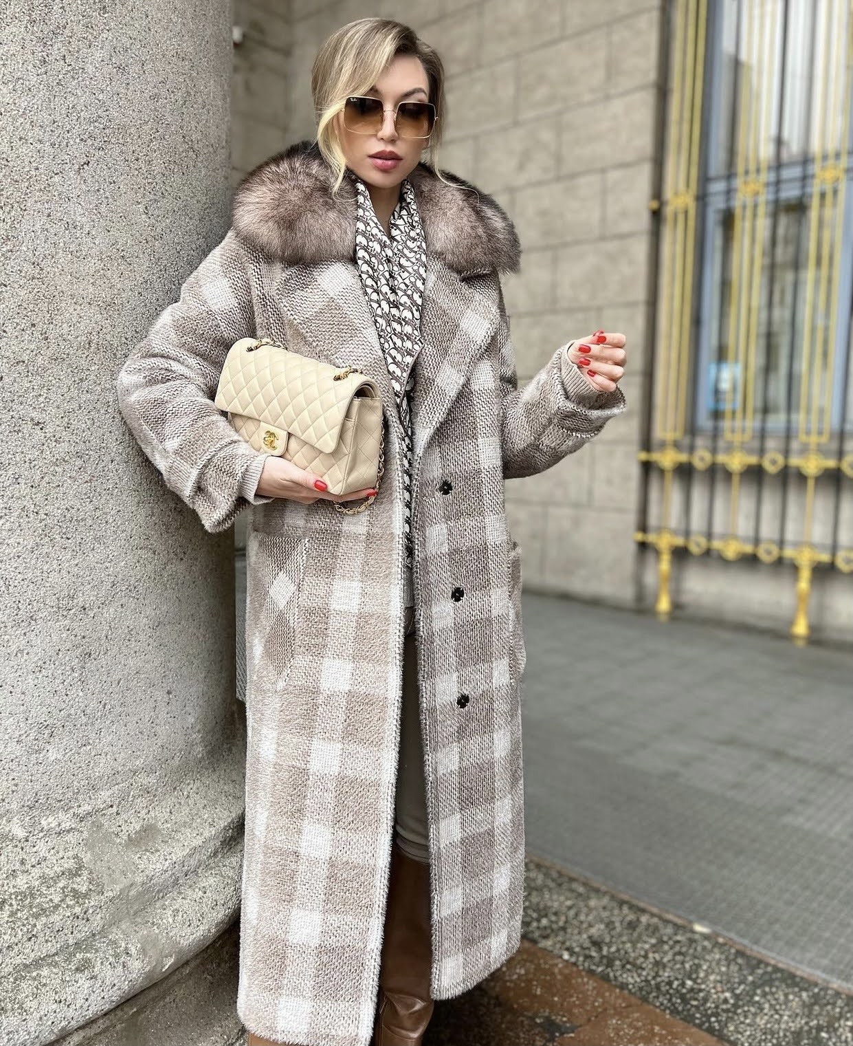 Valentina Safronova in an aristocrat chic fashion look - Slaylebrity