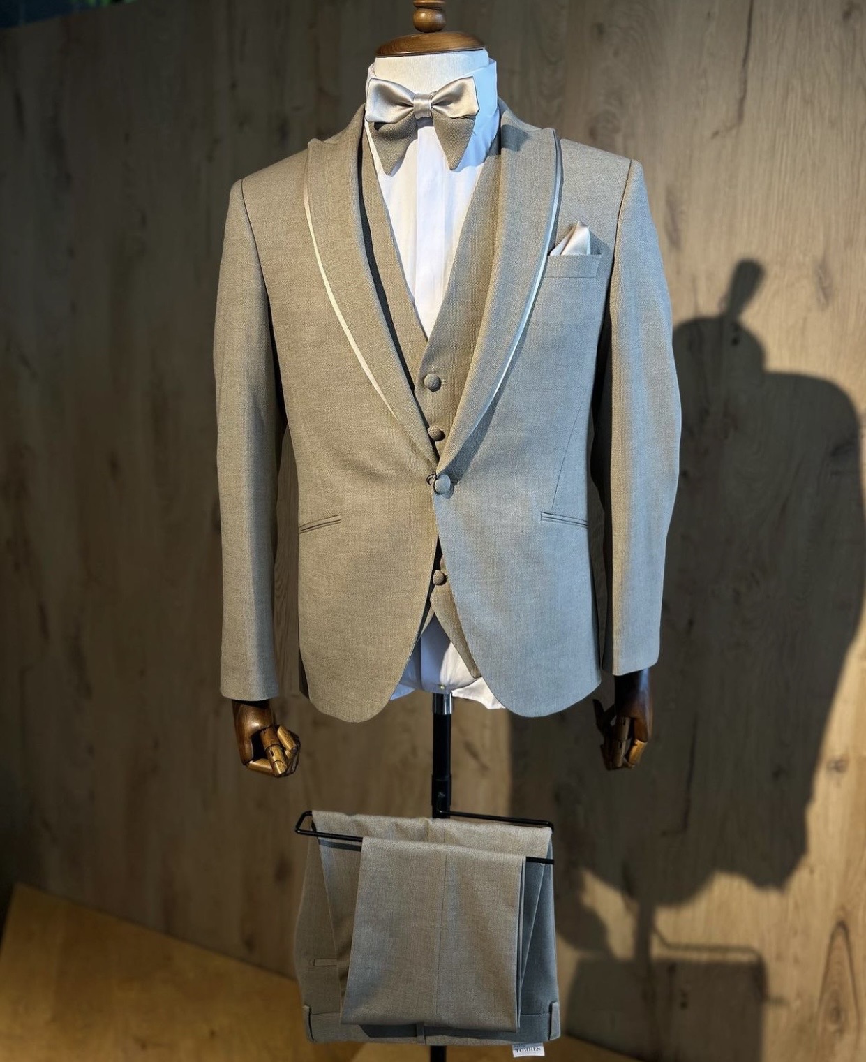 Distinguished grey dapper Men’s fashion custom suit - Slaylebrity