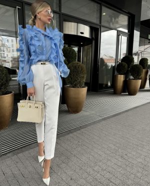 Valentina Safronova in a blue chic boss babe vibe fashion look