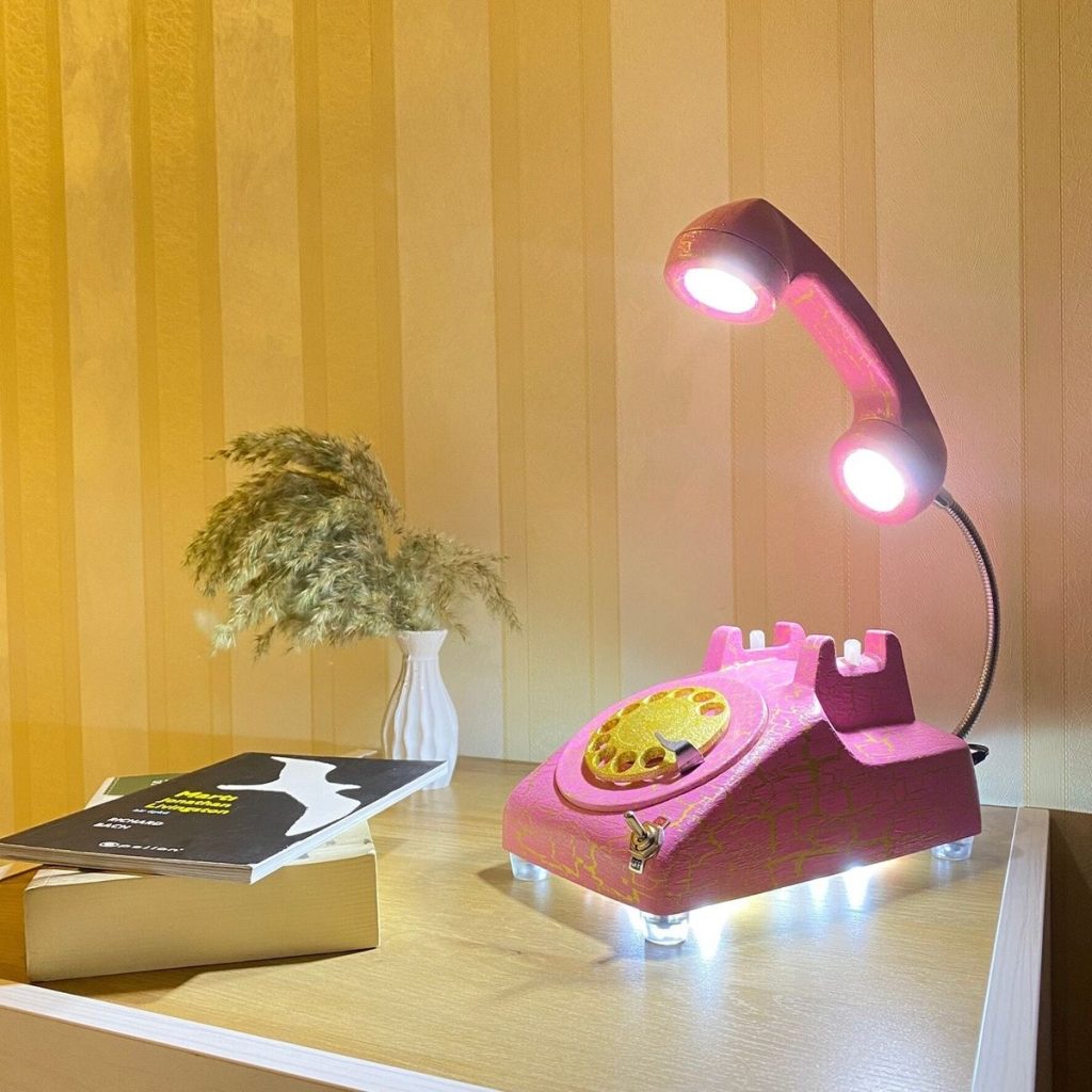 Incredibly cool hot pink Barbie aesthetic phone lamp