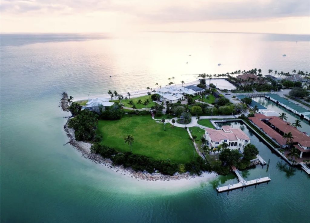 Most covetable waterfront billionaire mansion Florida FOR SALE