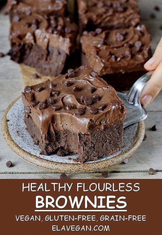 These flourless vegan brownies are so next level