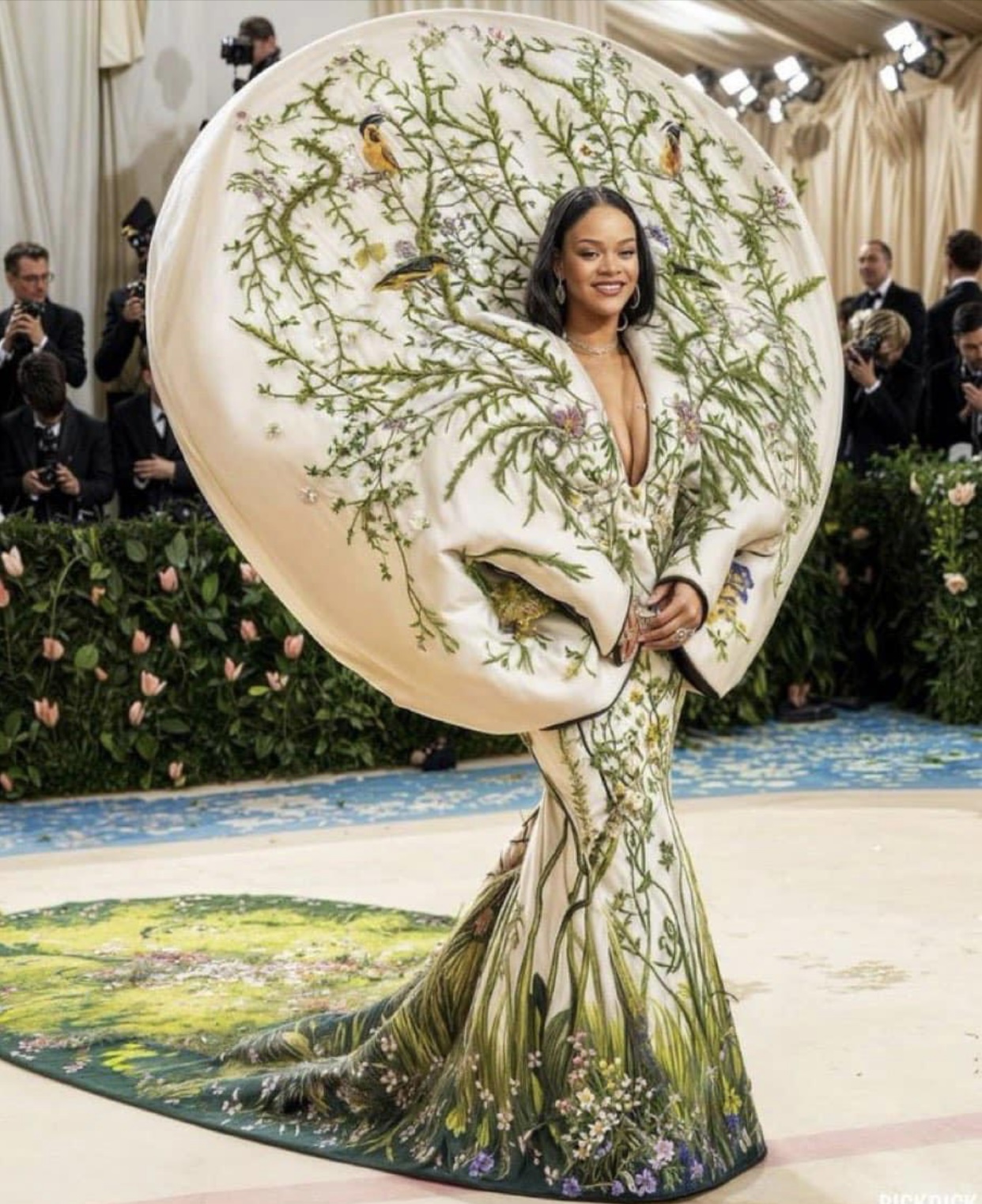 AI Rihanna won the 2024 Slaylebrity Met Gala best dressed award