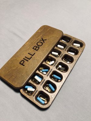 Super luxe wooden pill organiser box